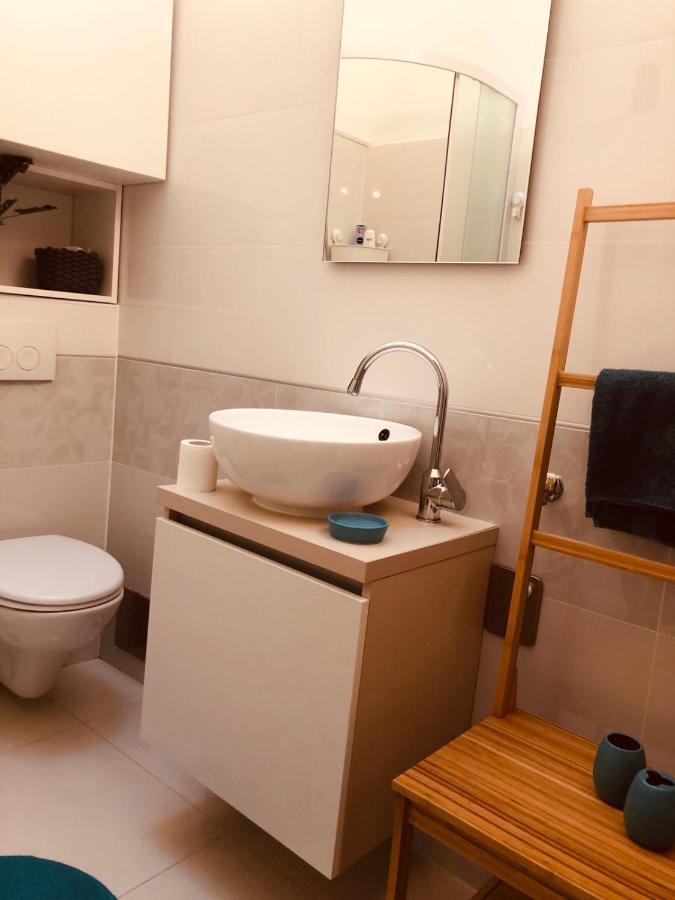 Room 44 奥西耶克 外观 照片