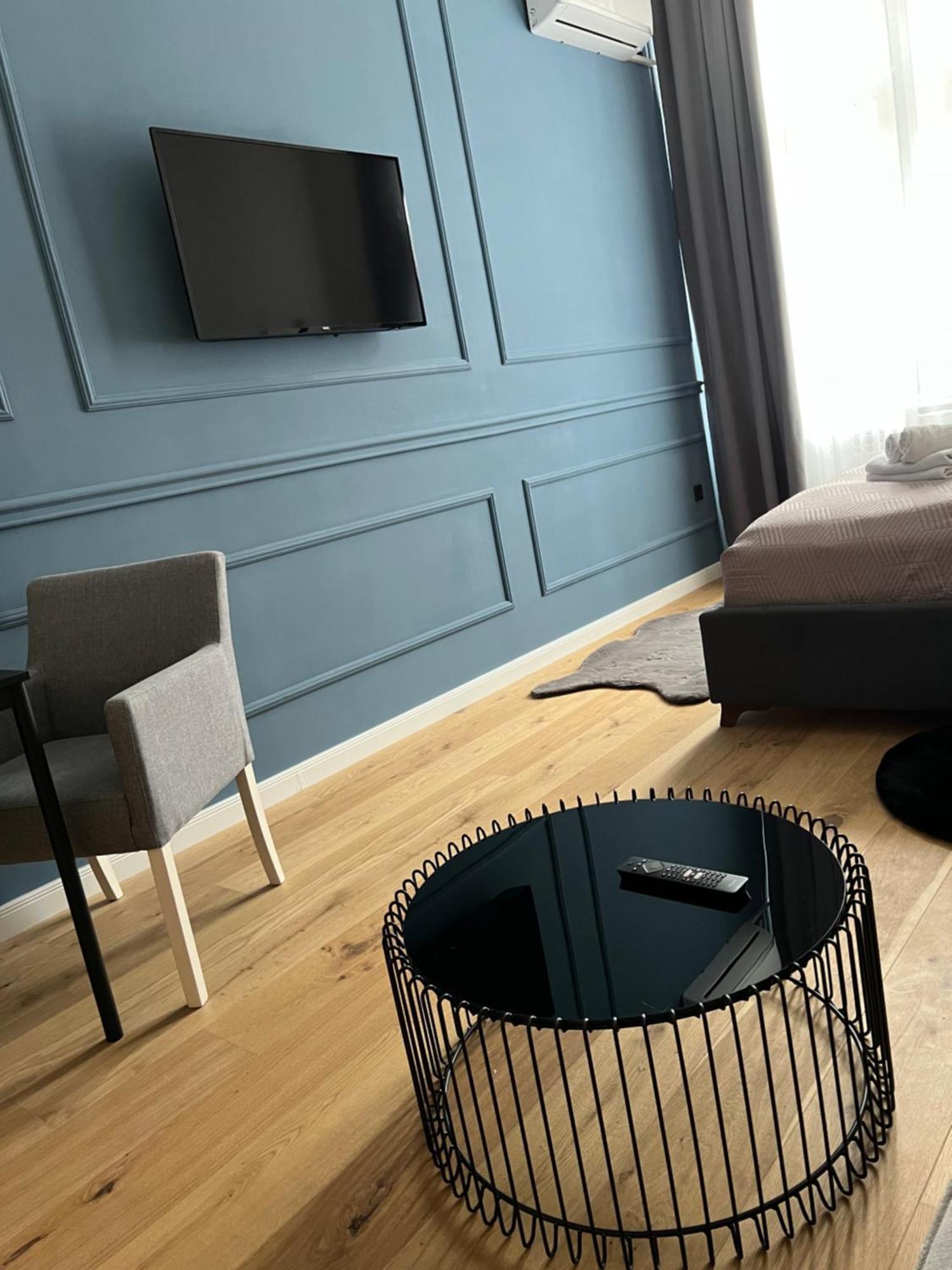 Room 44 奥西耶克 外观 照片