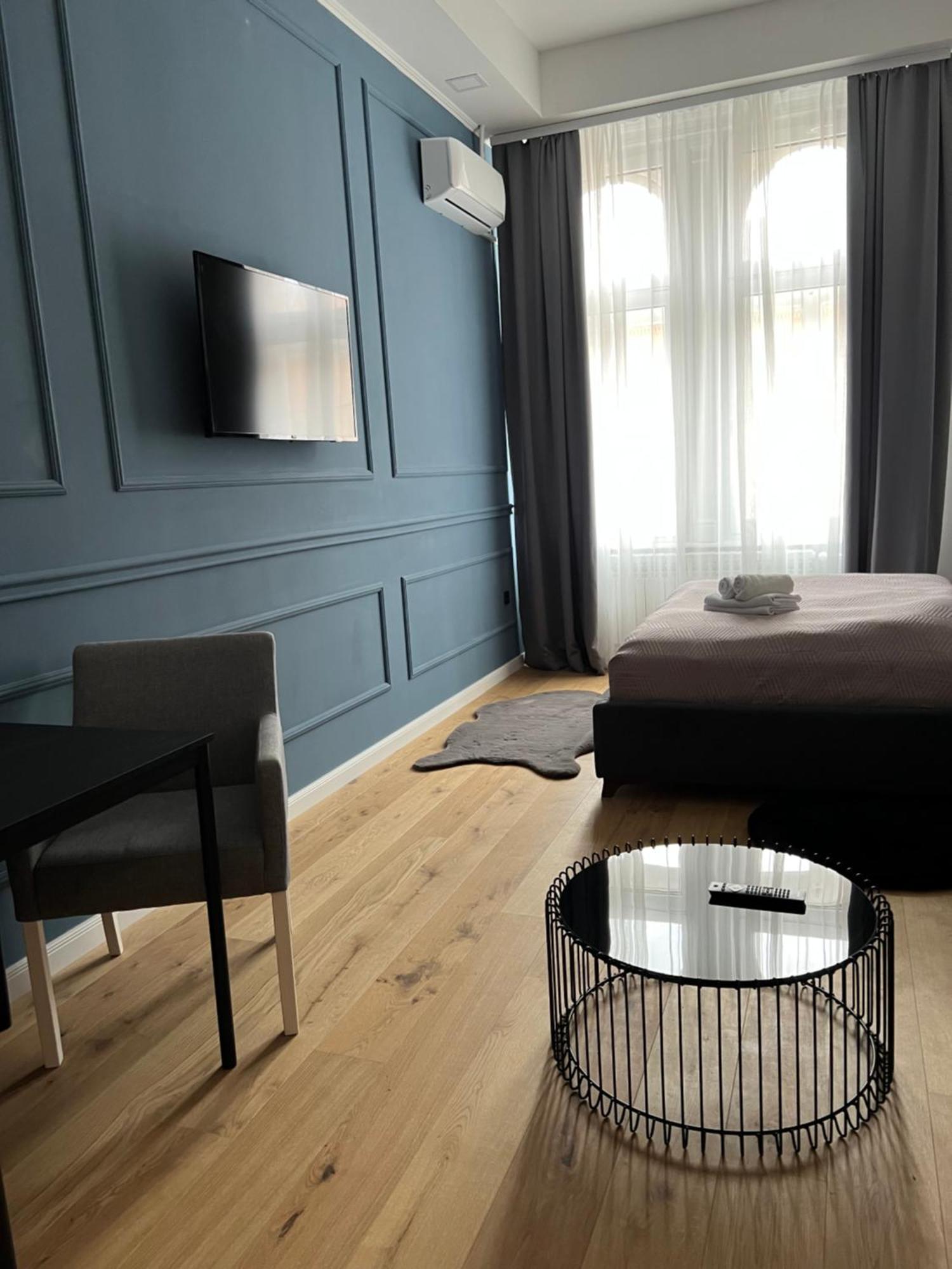 Room 44 奥西耶克 外观 照片