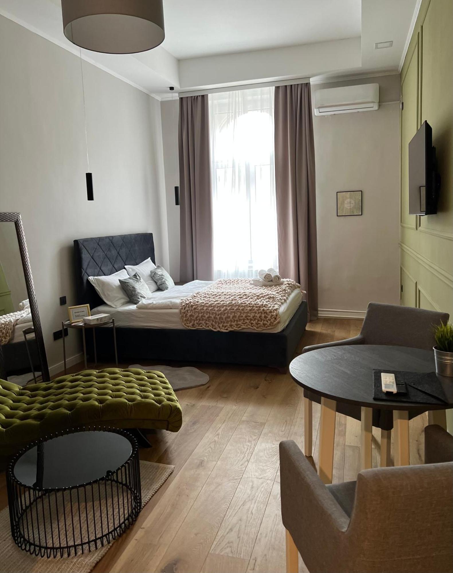 Room 44 奥西耶克 外观 照片